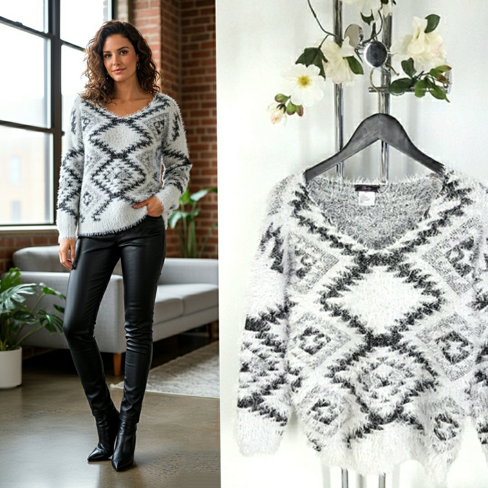 🔖Vtg Guilty🔥Soft Fuzzy Fur Stretchy V-Neck Knit Sweater Top